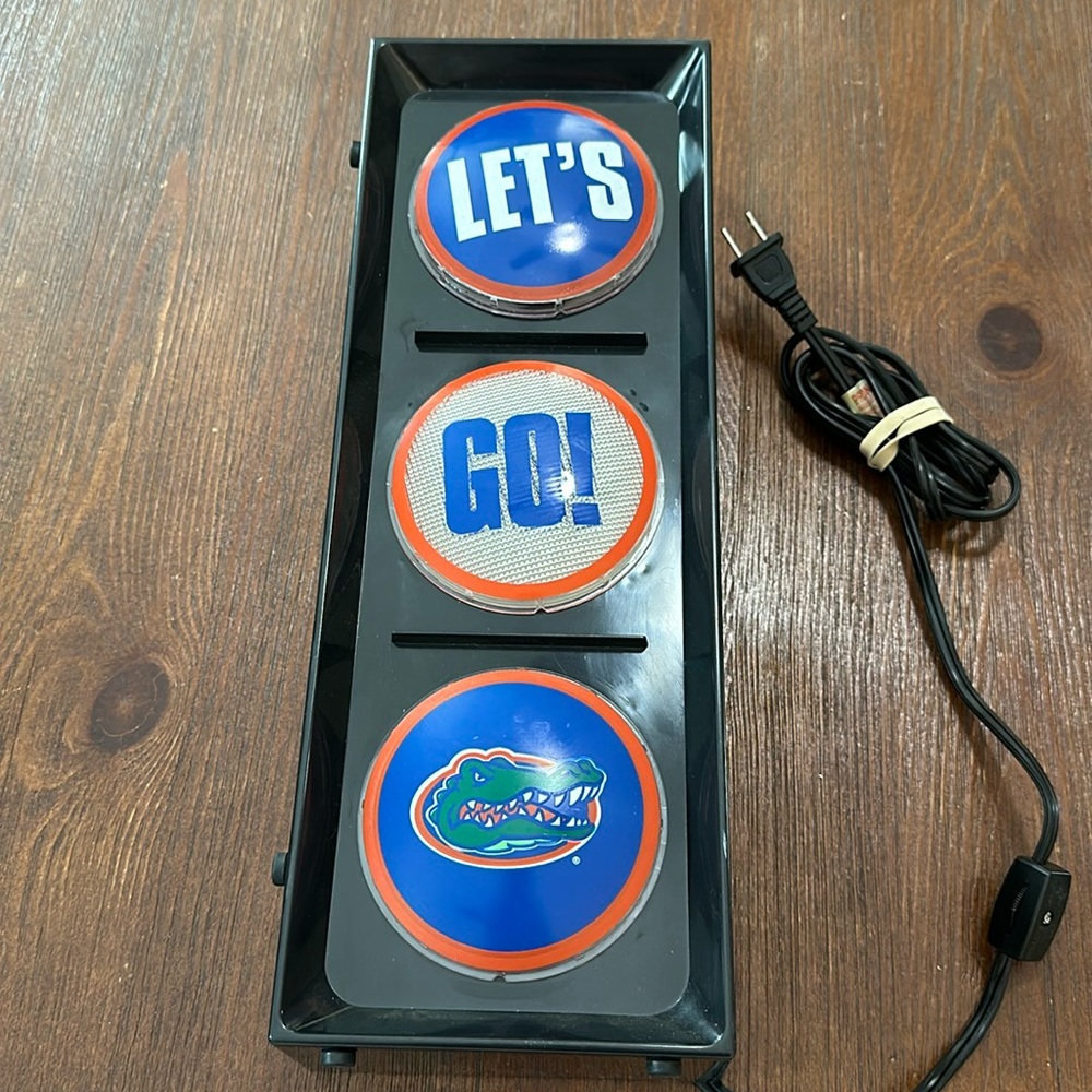 Vintage Florida Gator Light